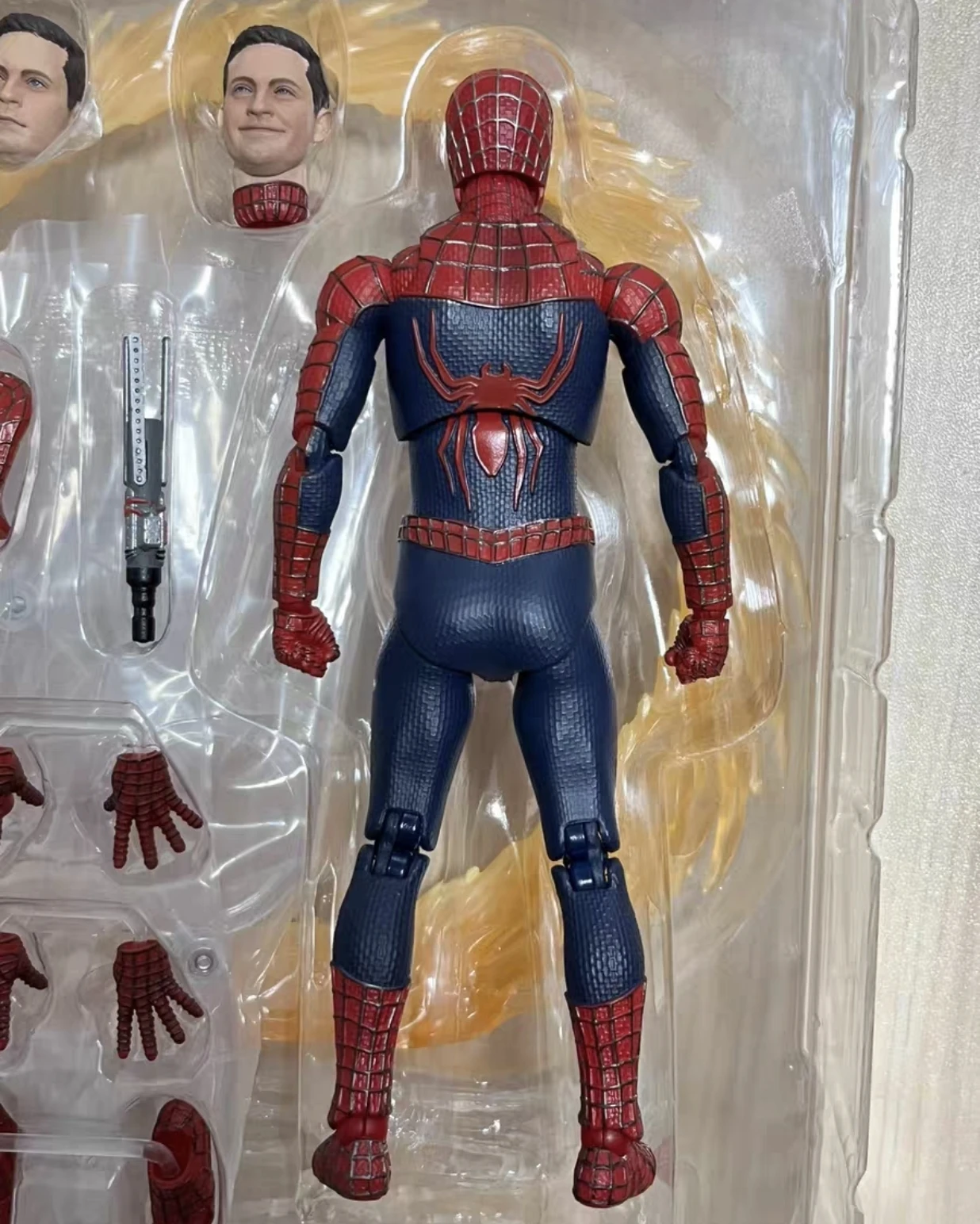 2025 لعبة Medicon Mafex 241 Tobey Maguire الرجل العنكبوت لا طريقة صديقة للمنزل مارفل عمل الشكل تحصيل هدية الهالوين