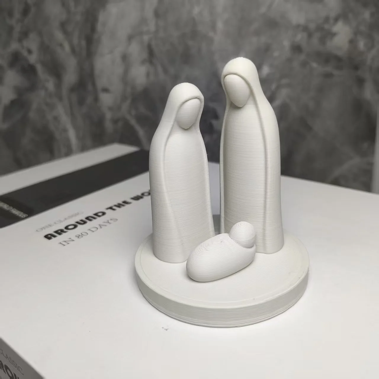 Minimalist Nativity Scene Figurine, Abstract Holy Family Sculpture, Modern Jesus Birth Statue for Home Decor & Religious Gifts