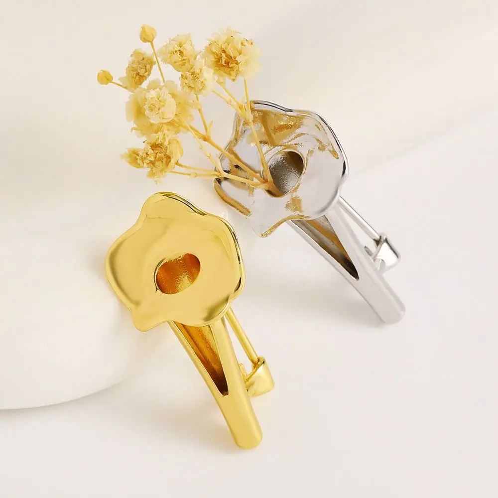 Clothing Accessories Vintage Flower Insertable Brooch Silver Gold Bouquet Brooch Hollow Design Elegant Vase Shape Brooch Party