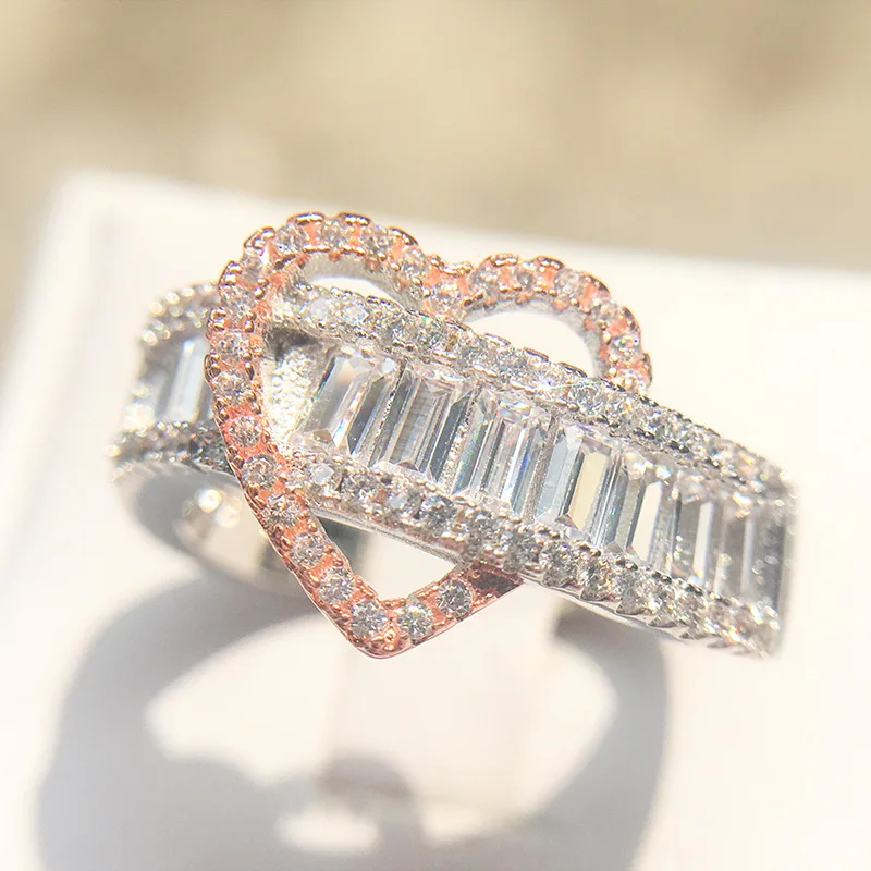 European and American Hip-hop Dual Color Heart Ring, Ladder Style, Trendy People Attend Banquets, Personalized Accessories
