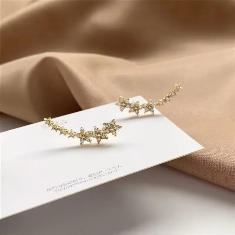 Korean Shiny Star Flower Climbing Earrings for Women Fashion Exquisite Sliver Color Crystal Statement Earrings Jewelry Gifts