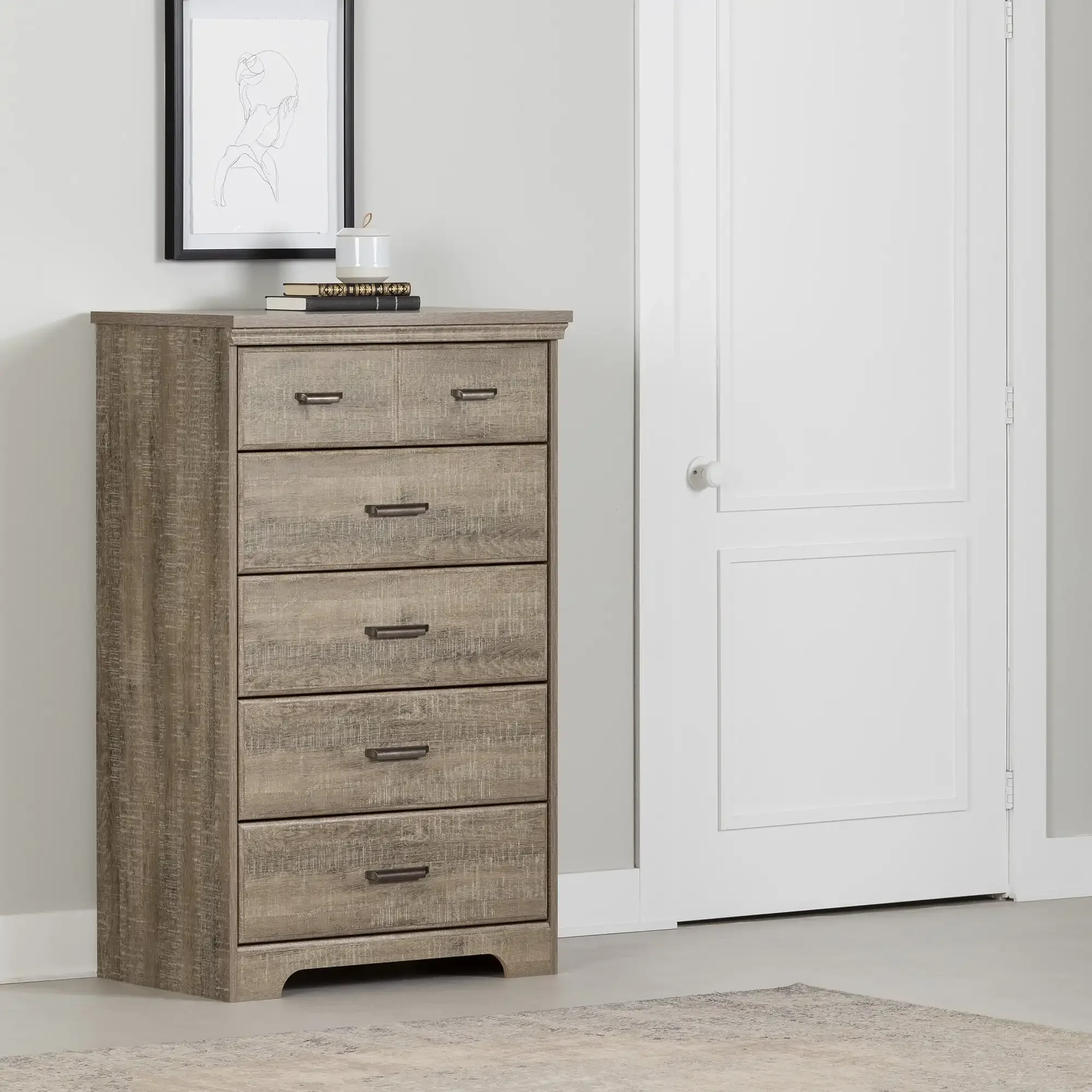 

5-Drawer Storage Dresser with Metal Handles,Traditional Durable Chest, Beautiful Beveled Edges, Curved Kick Plate,Brown