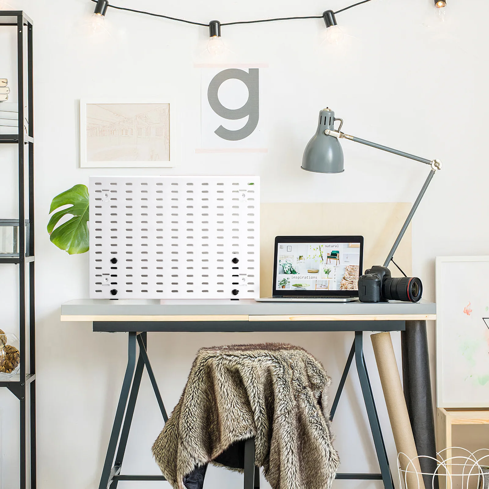 

2Pcs Table Edge Connector Pegboard Panel Support Stable Iron Brackets Pegboard Desk Fixing Clamp Durable Wear Resistant