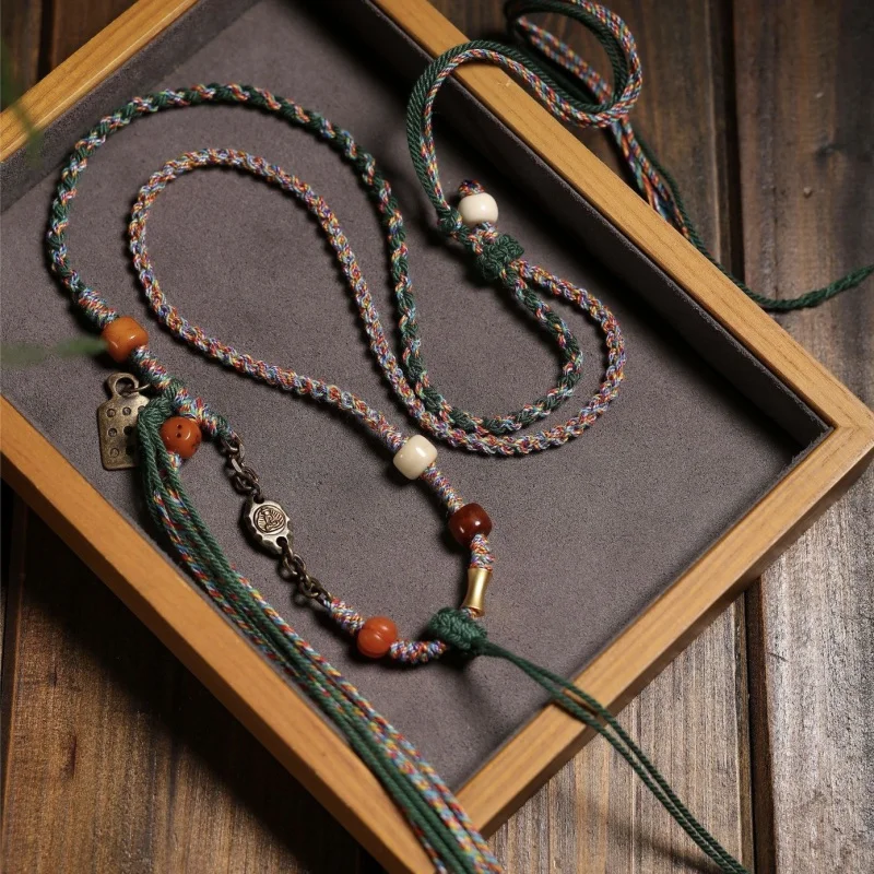 

Boutique Tibetan Handmade Braided Rope Necklace Rope Sweater Chain Thangka Amulet Beeswax Jade Pendant Pendant Rope Braided Rope