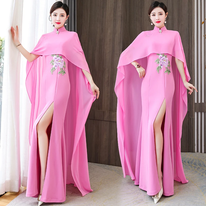 

Elegant Long Evening Qipao Women's High Slit Performance Costume Stage T-Stage Iron Free Showcases the Slimming Effect