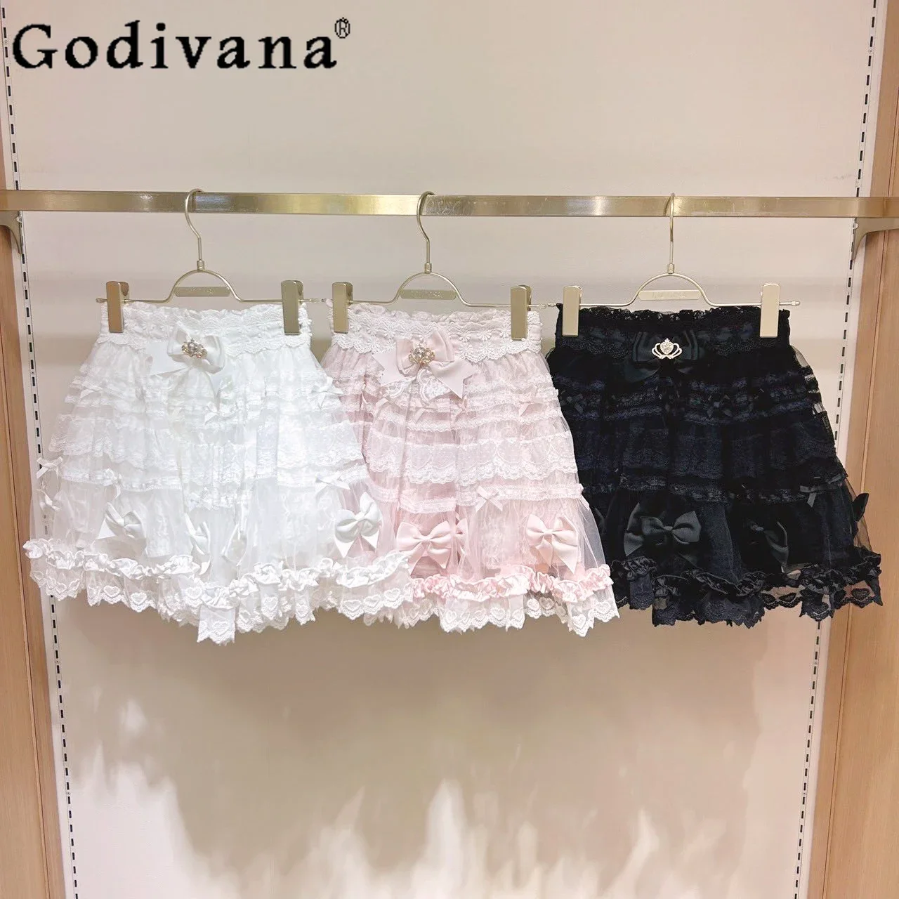 IMU Liz Large Size Lolita Skirts Girls Woman's Japanese Mass Production Mine Lolita Mini Skirt Princess Sweet Cute Bow Lace Culo