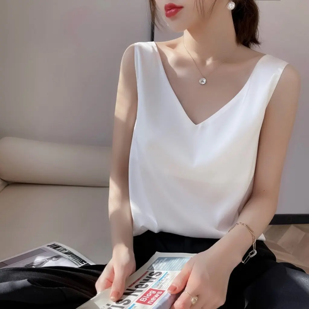 

Women's V-neck Silk Acetic Satin Vest European-style New Style Sleeveless Top with Wide Band for Suit