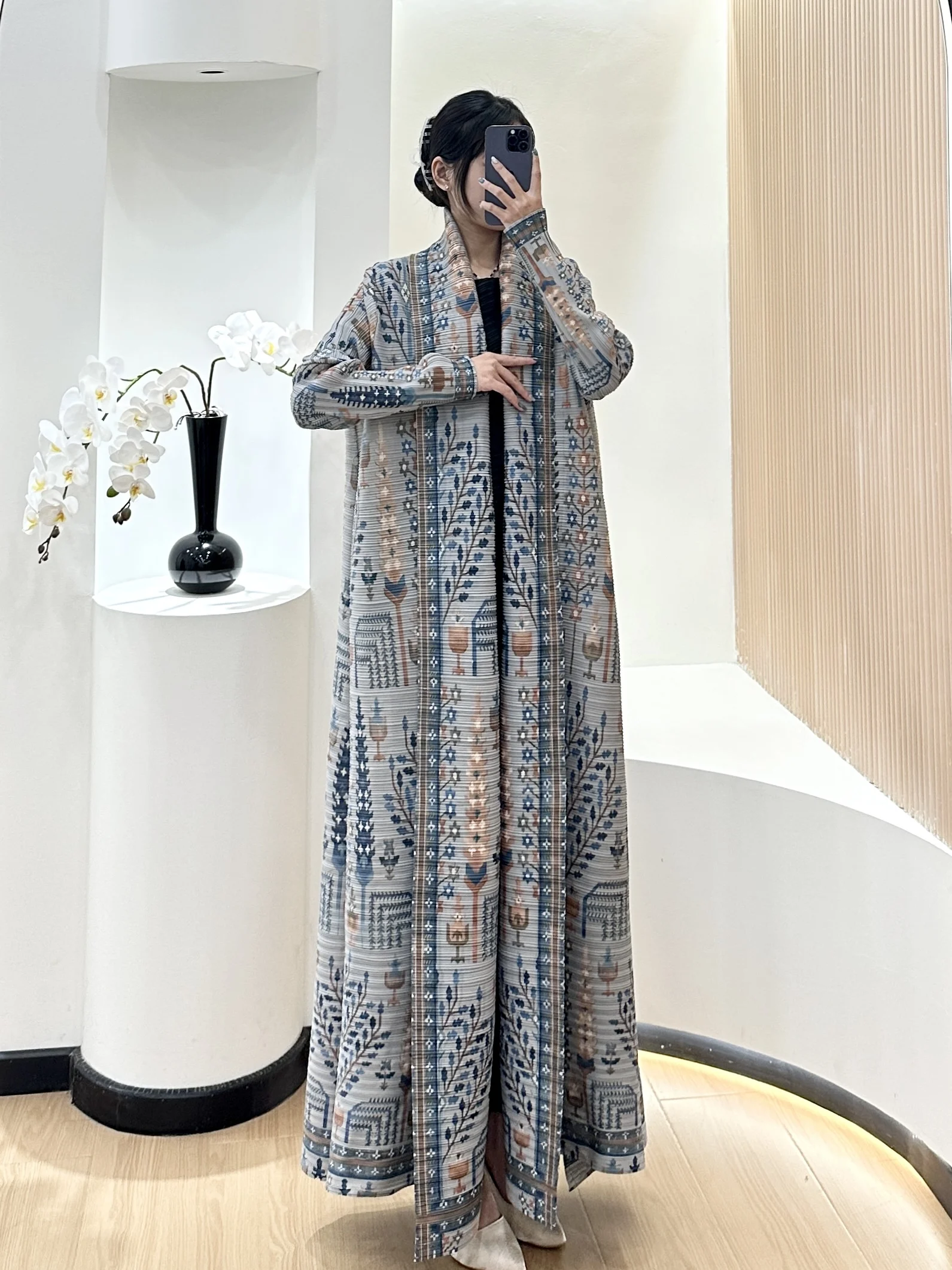 

Printed Cardigan Long Sleeve Pleated Tie Women's Abaya Miyake 2025 New Fashion Casual Premium Feeling Comfortable Loose Clothes