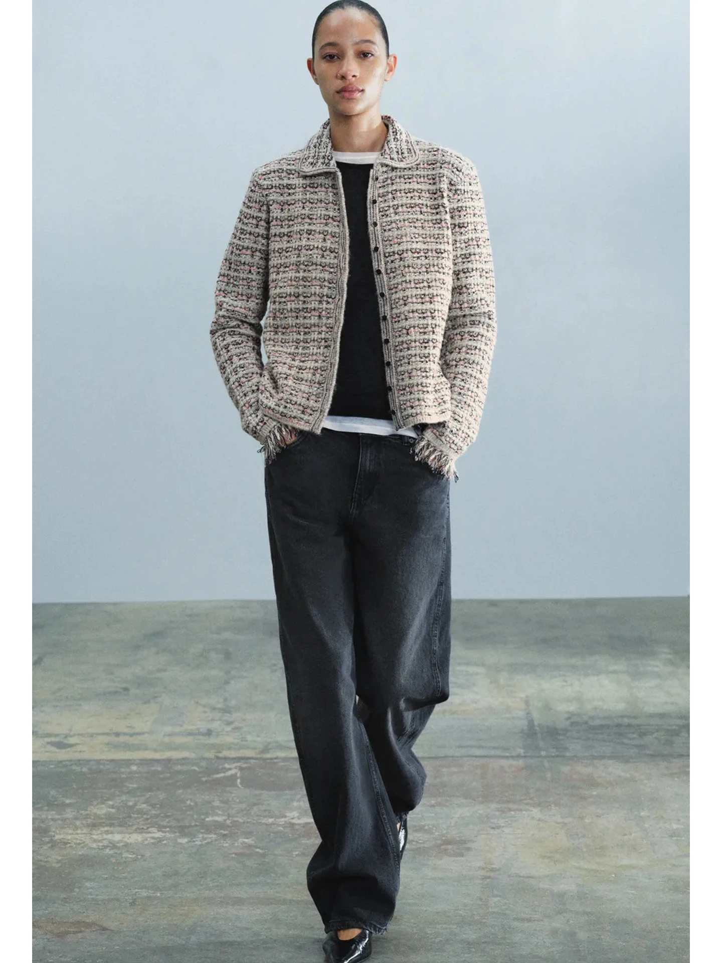 Street Style Knitted Short Coat New Autumn Women's Fashion Frayed Long Sleeve Doll Collar Single Button Outerwear