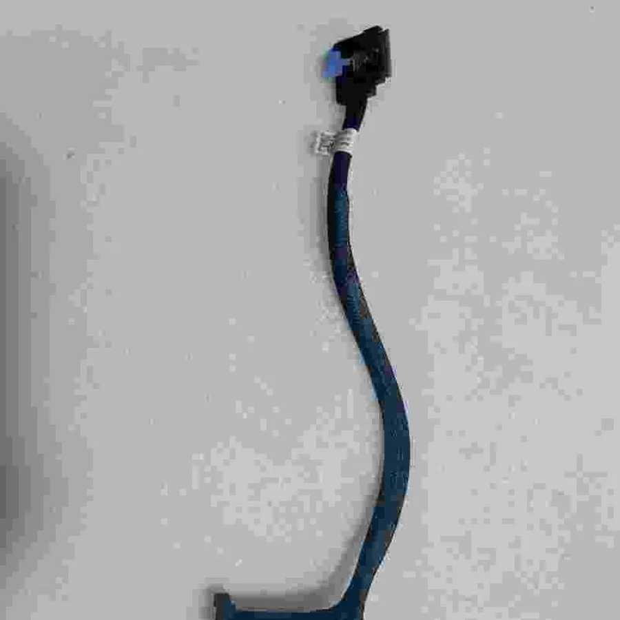 LL For Dell Dell R750xs R450 R550 T550 T560 Front Small Card SAS Line Spot HP11W