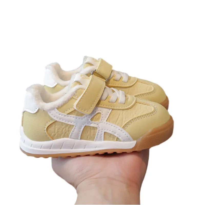 

New autumn winter boys girls' soft soled lightweight Forrest Gump shoes Kids sports shoes with plush insulation moral training