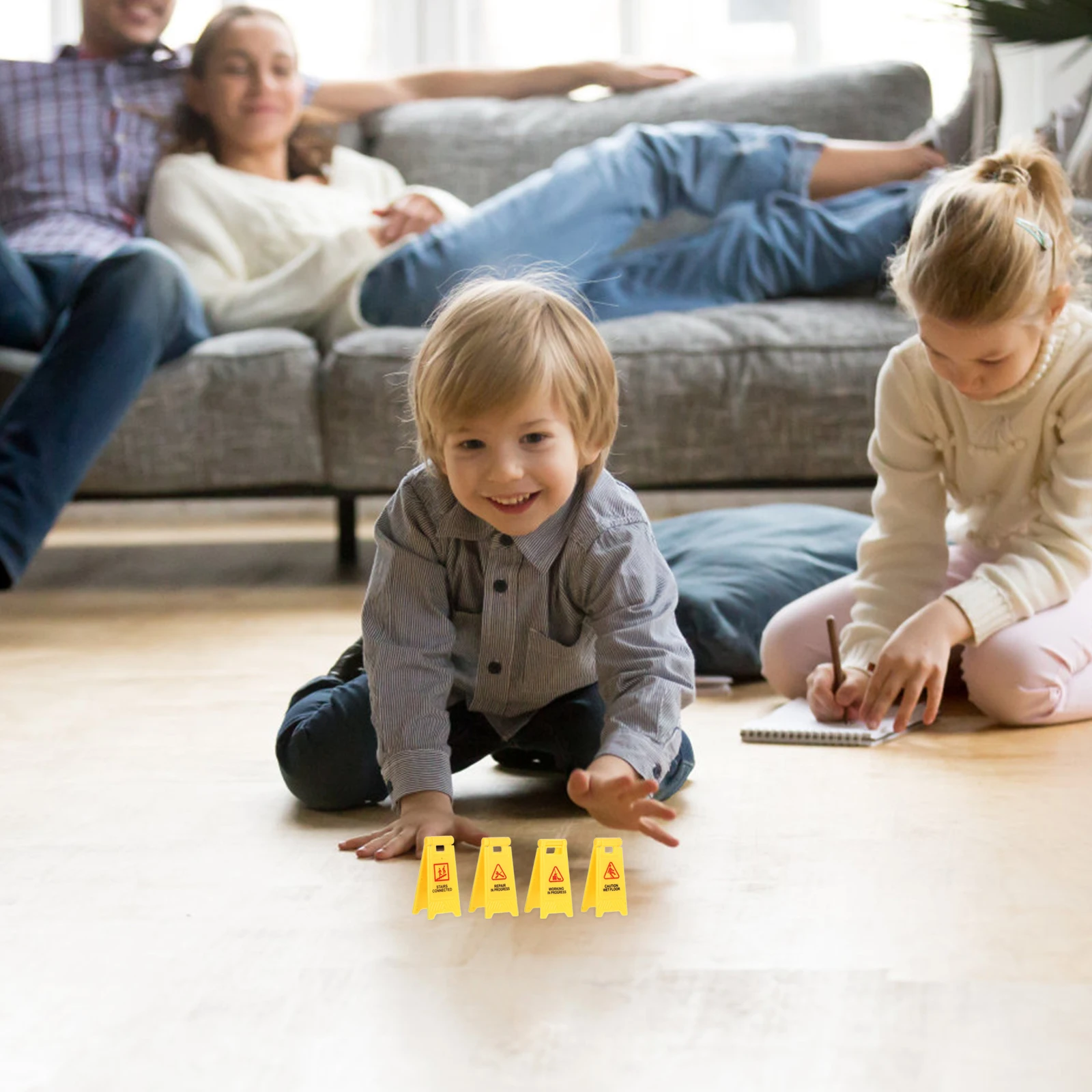 

8 Pcs Miniature Children's Transportation Toys Plastic Handheld Traffic Sign for Kids