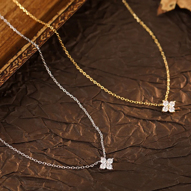 

Серебряное колье GL S925 с четырехлистным клевером для женщин, новинка 2026 года, модное легкое роскошное позолоченное колье-чокер, идеальный подарок