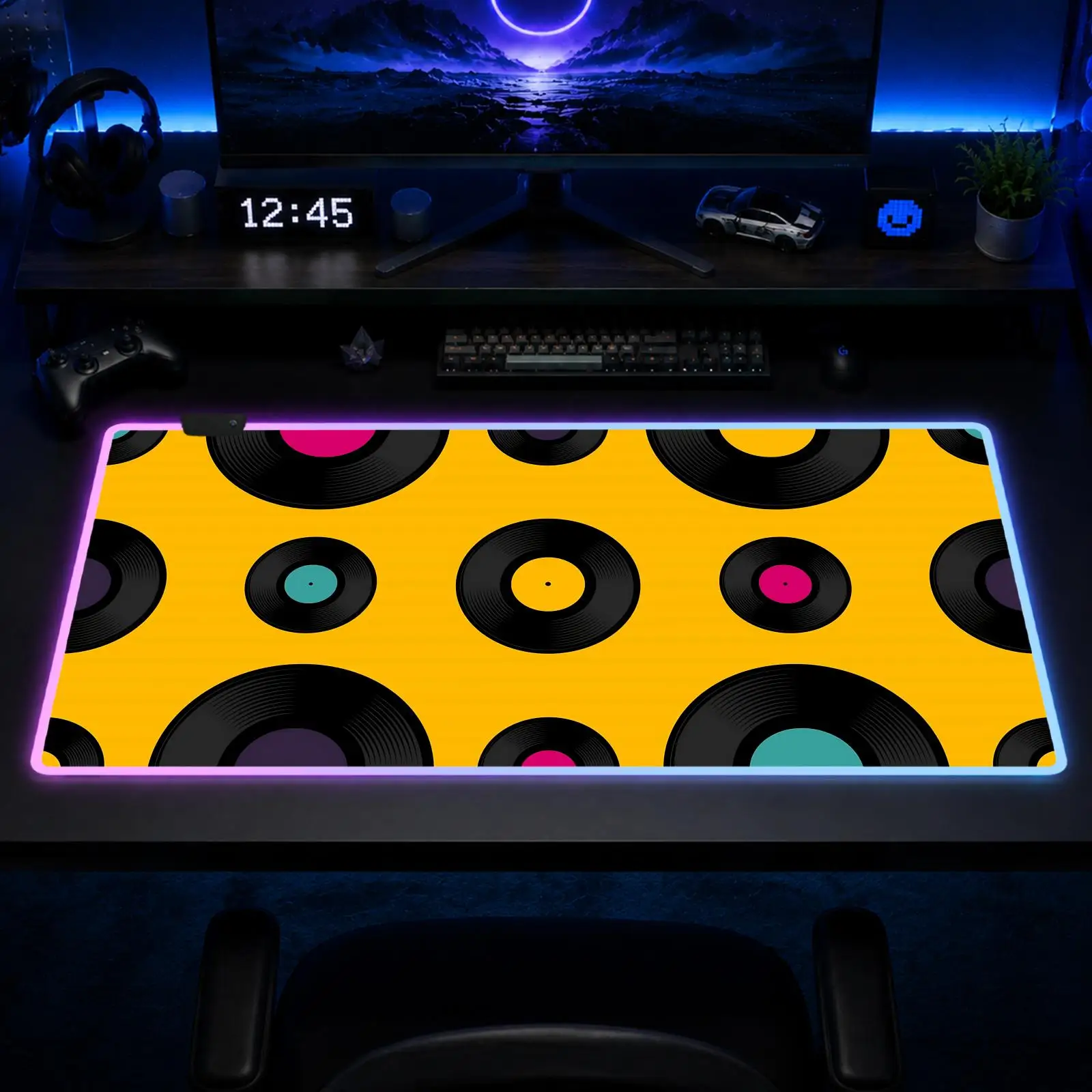

Vinyl Records Mouse Pad Gaming Anime Mouse Pad XXL RGB Desk Mats LED Table Pads Backlit Rubber Desktop