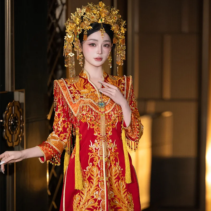 

Роскошное свадебное платье Xiuhe 2026: Новинка, китайский стиль, с вышивкой и украшениями, для торжественных мероприятий