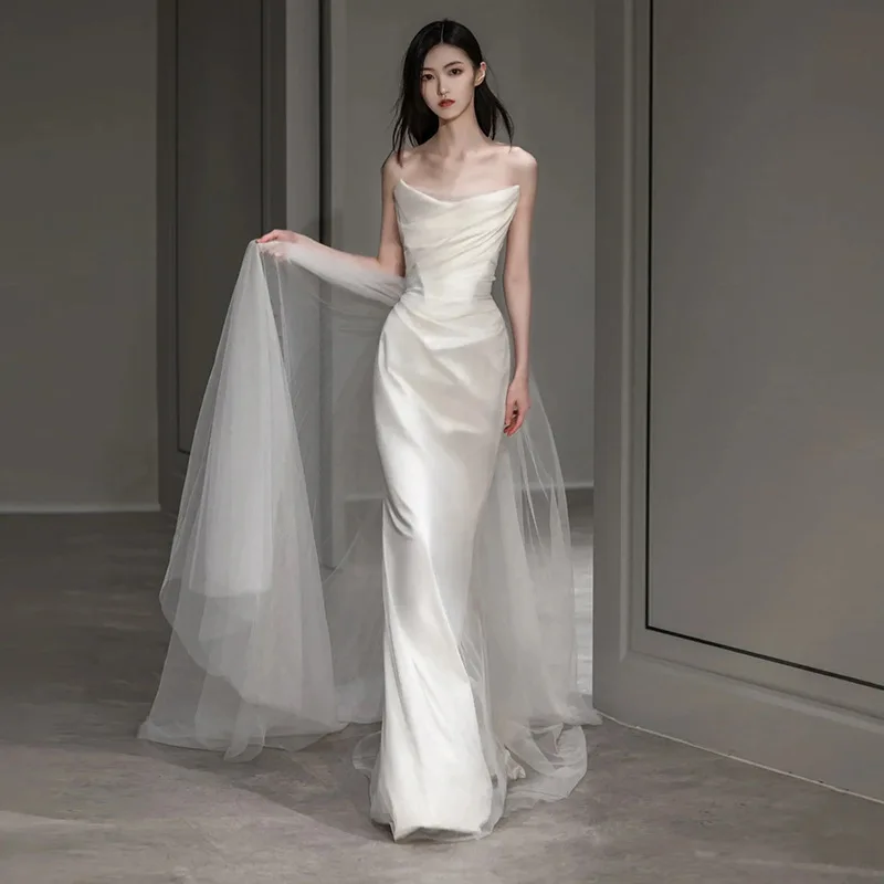 

Ele Satin Bridal Gown with Waist-Cinching Fi Tail for Engagement And Wedding Outfits One-piece Zipper Sle oulder Bared