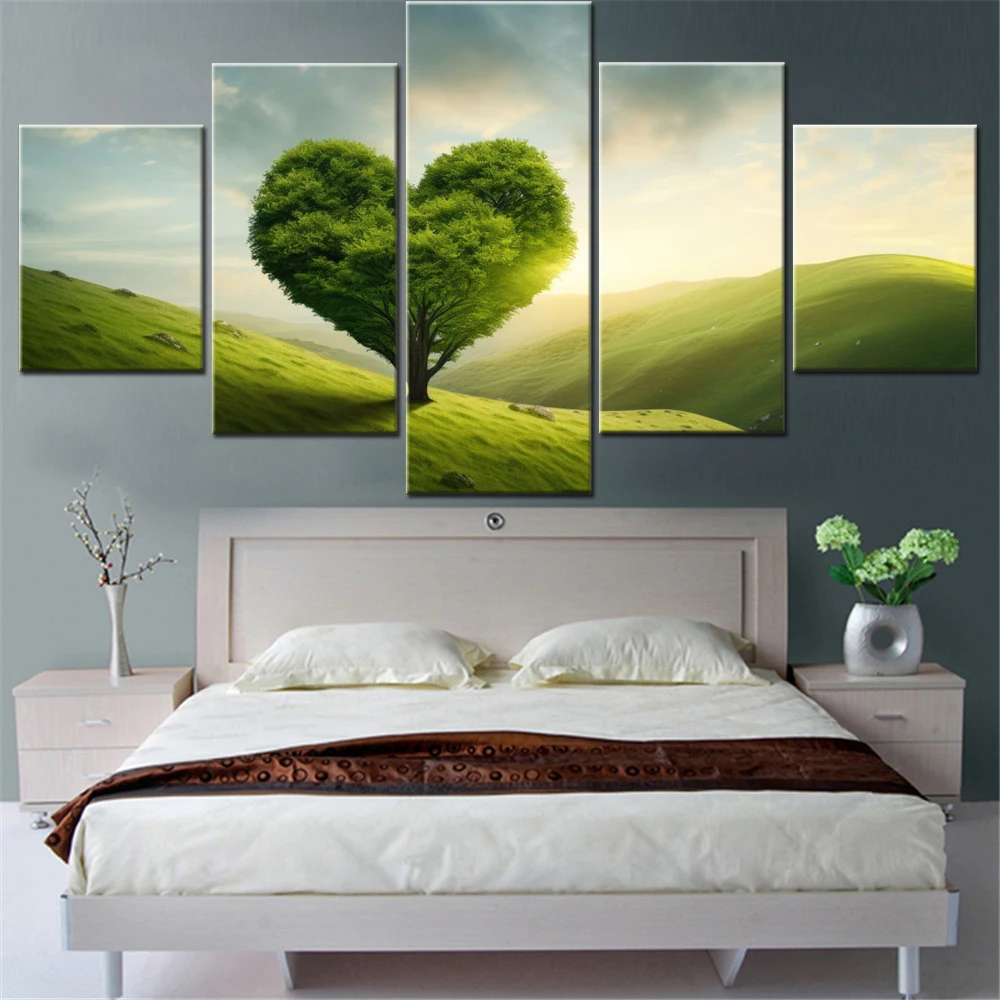 

5 Pieces Canvas Wall Arts Poster Painting Love Love heart Green Tree Wallpaper Home Decor Picture Printing For Living Room