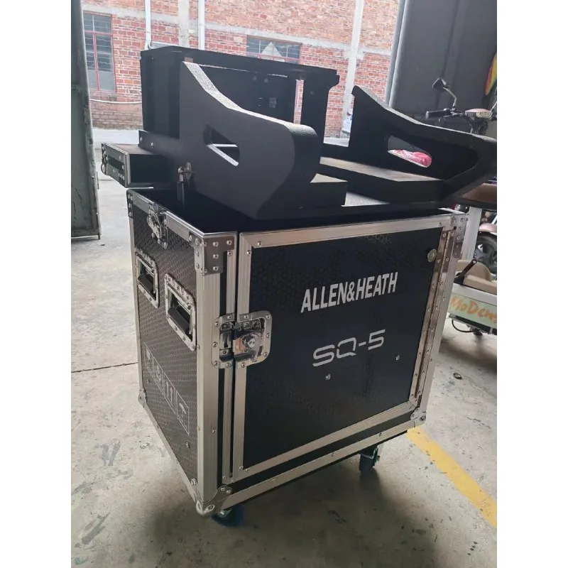 Hydraulic Flip Road Flight Case With Computer Rack for SQ5 Digital Mixer Audio Equipment Protective Storage Case