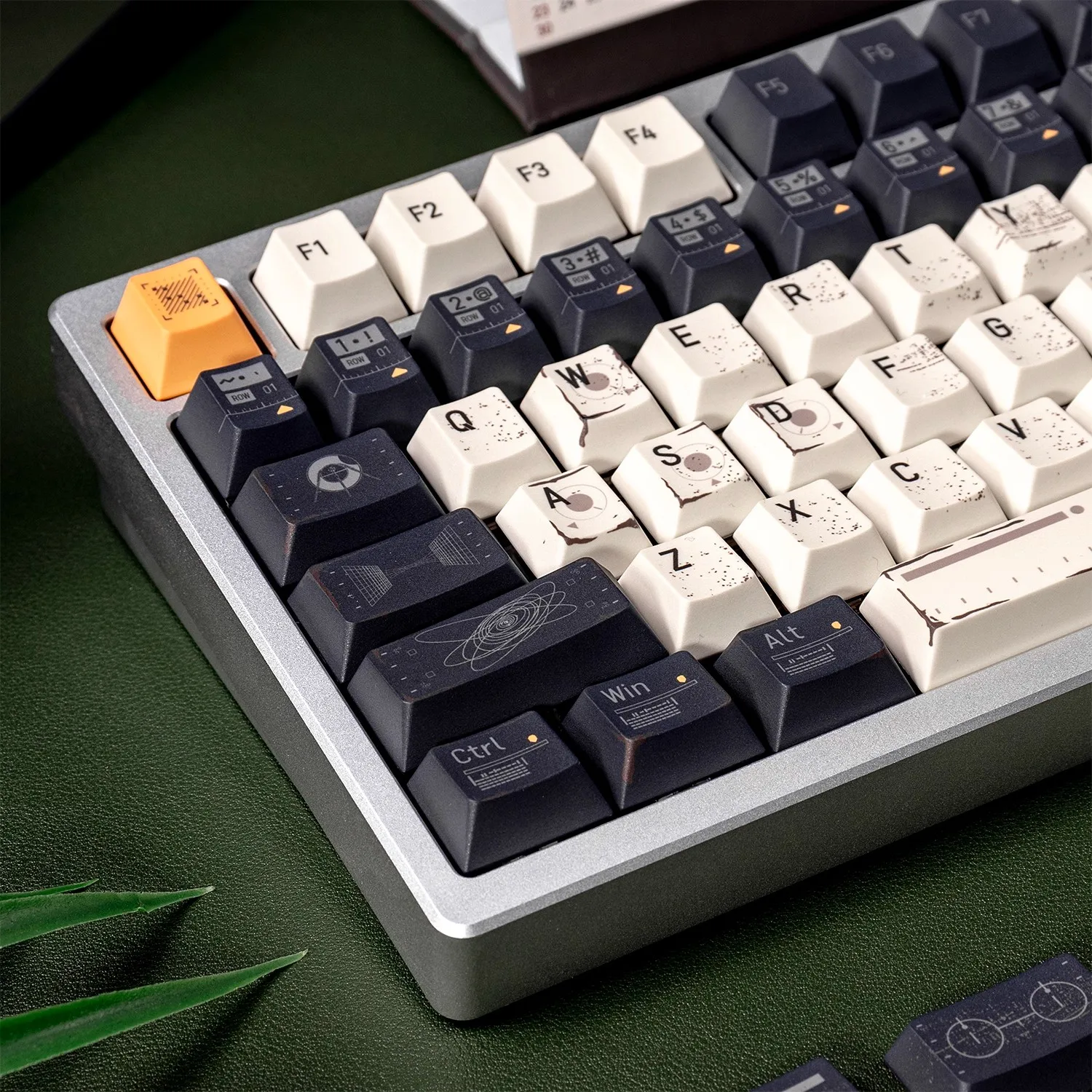 142 keys Interstellar theme keycaps Cherry Profile Dye-Sublimate PBT keycaps For MX Mechanical Keyboard Wooting/Made68