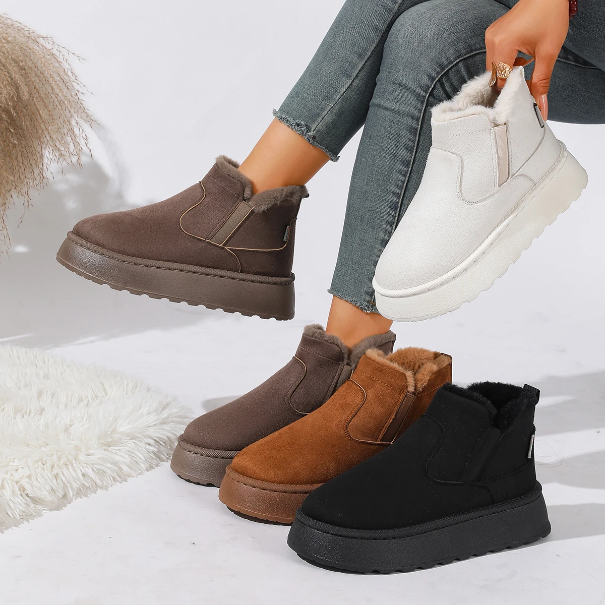 Winter Solid Color Classic Round-headed Platform Women's Snow Boots 2026 New Women's Cashmere Warm Anti-slip Short Boots