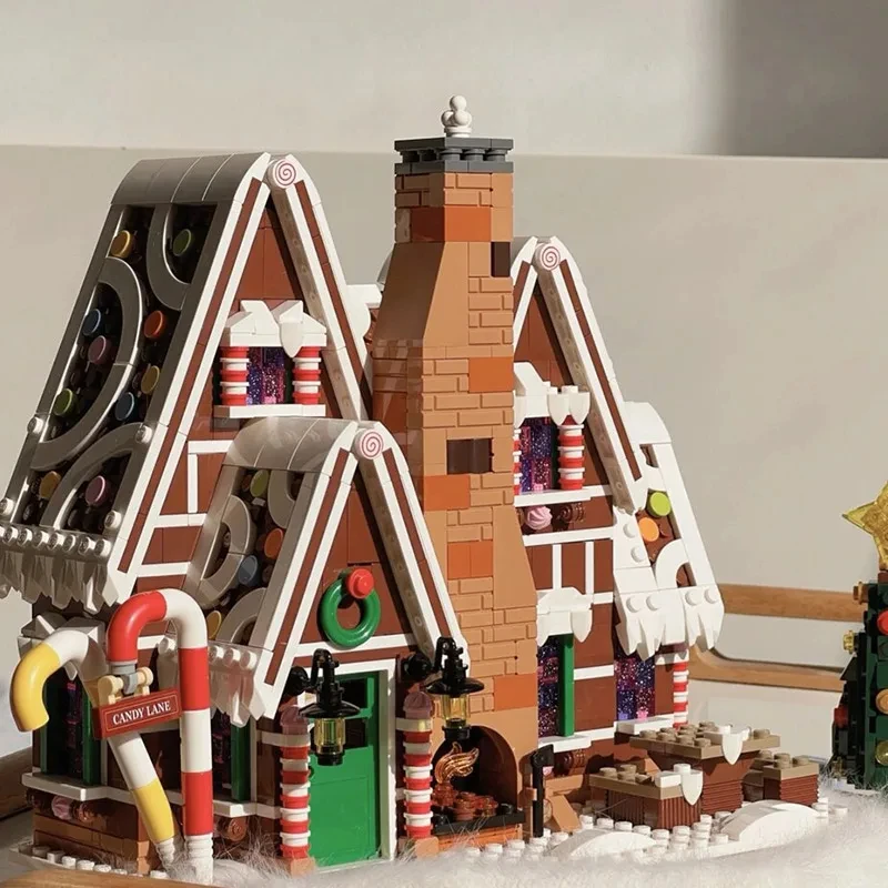 Santa Claus Christmas Gingerbread House Scenery With Light Building Blocks Bricks MOC 10267 Winter Village Kid Assembly Toy Gift