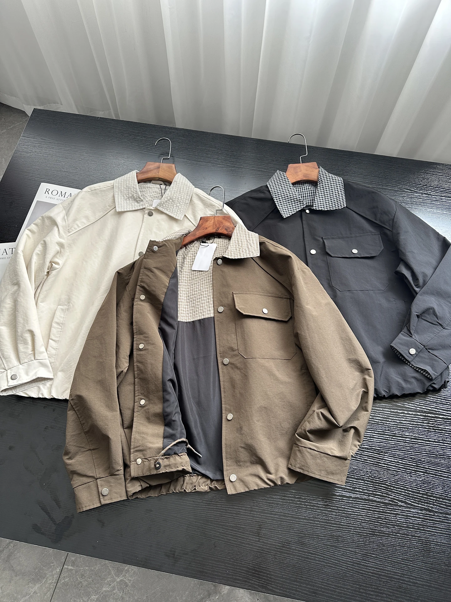 

Lightweight Artistic Style Patchwork Casual Loose Collar Men's Jacket Spring 2026 Fashion Trend Polyester Fabric Long Sleeve