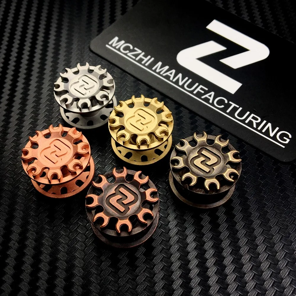 MCZHI EDC ゴーストクローチタン中空 R188 ベアリングキャップジャイロフィジェットスピナーロックフィジェットおもちゃ大人用おもちゃアクセサリー
