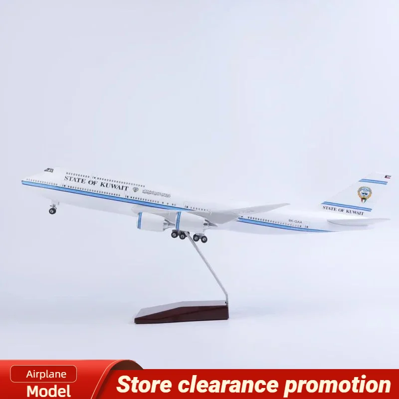 1/150 Scale 47CM Airplane 747 B747 State of Kuwait Airline Model LED Light & Wheel Landing Gear Diecast Resin Plane Model Toy