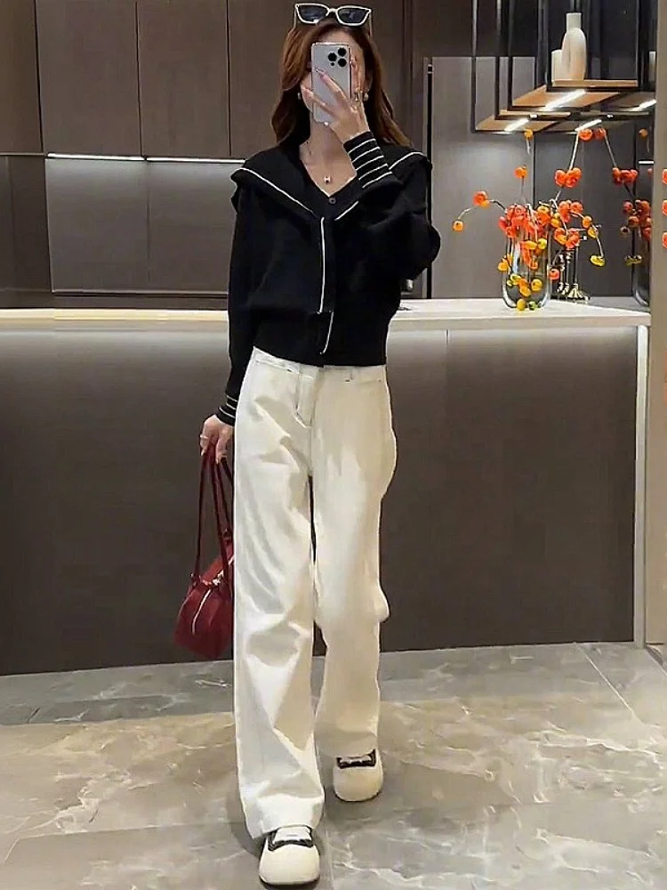 

Модный повседневный комплект из свитера с воротником-стойкой и широких джинсов, антивозрастной, осенний, из полиэстера, с длинными рукавами