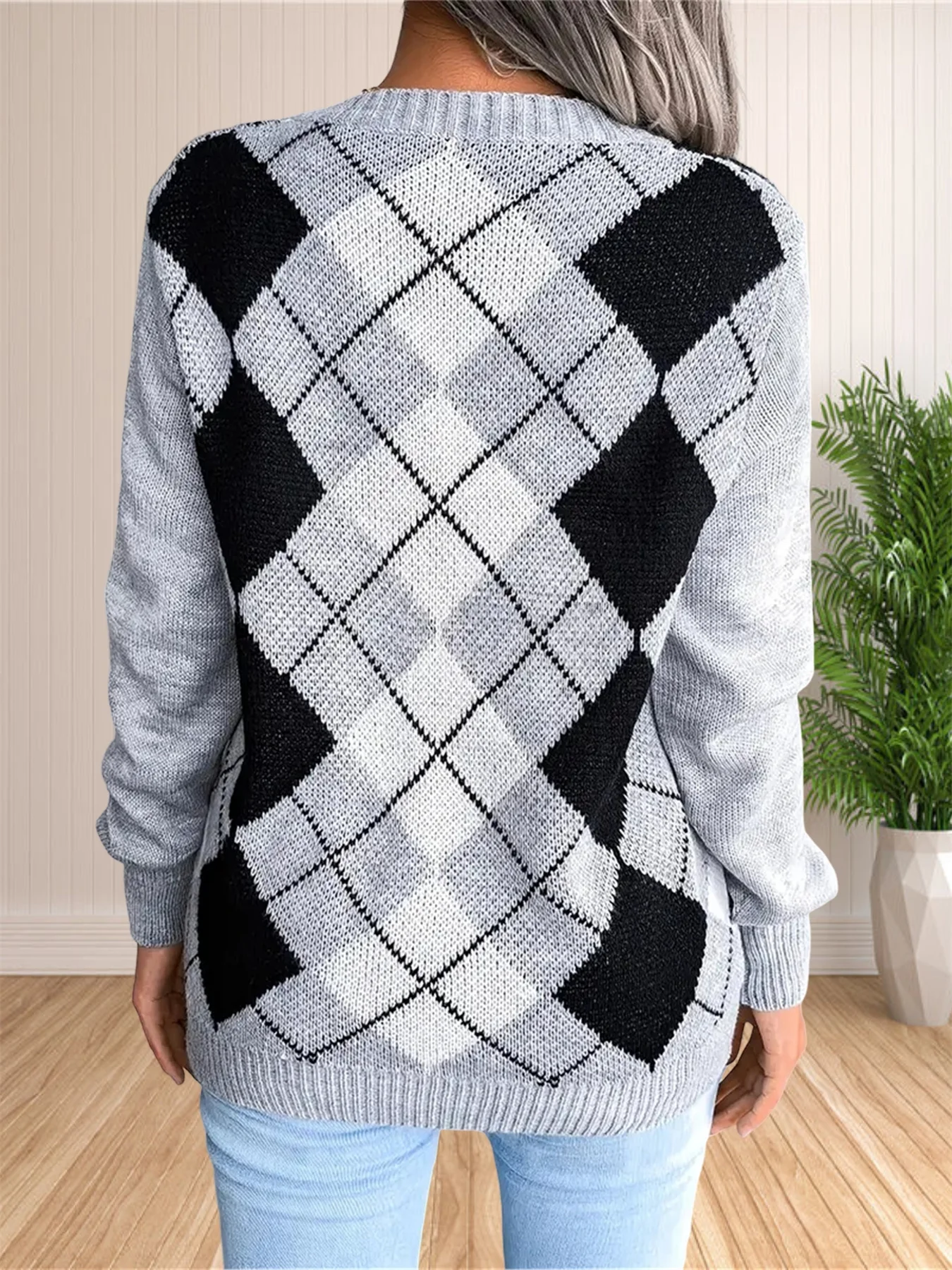 College Style Rhombus Sweater Women Elegant V Neck Pullover Jumpers Female Autumn Winter Casual Loose Knitwear Trend Streetwear