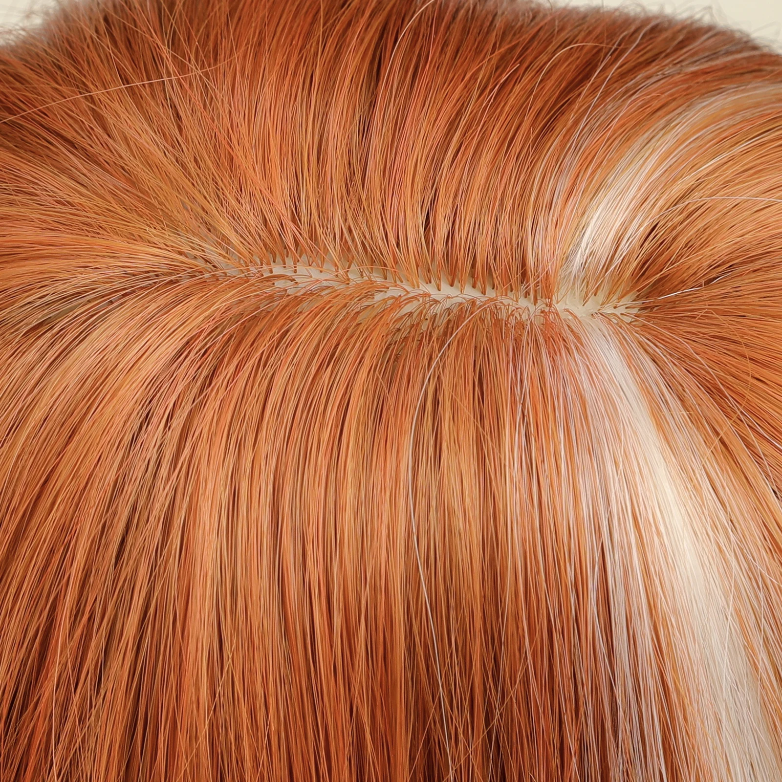 Ginger Copper Long Wavy Synthetic Wigs with Bangs Blonde Highlight Cosplay Party Wig for Women Natural Heat Resistant Fake Hair
