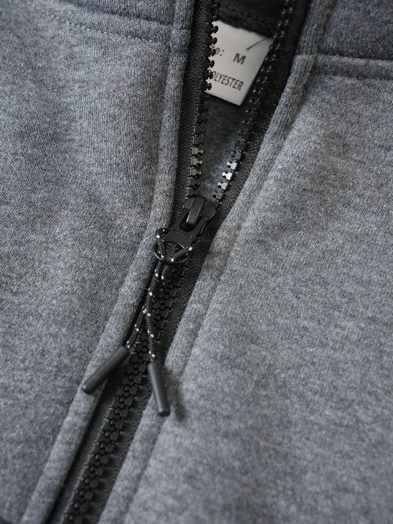 2-teiliger Herren-Sportanzug für Frühling und Herbst, Kapuzenjacke mit Reißverschluss und Jogginghose, lässiger Alltags-Sportanzug für Männer im Freien – Detail 20