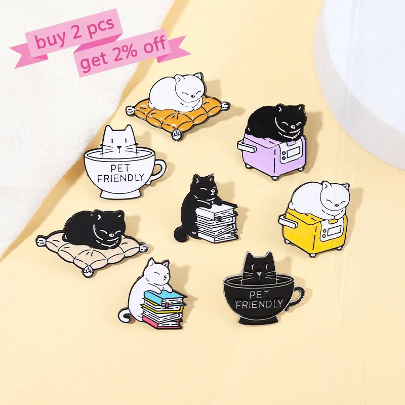 Books Mug Lapel Badges Cartoon Funny Animal Jewelry Gift for Kids Friends Naughty Cats Enamel  Brooch Custom Black Kitten Pines