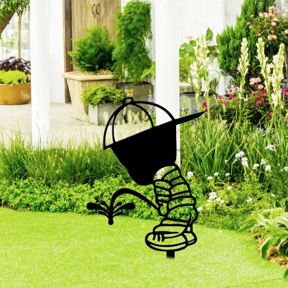 CIFBUY Boy Urinating Silhouette Metal Wall Art Vintage Garden Stake Rustic Outdoor Yard Decor Lawn Ornament Patio Art Decoration