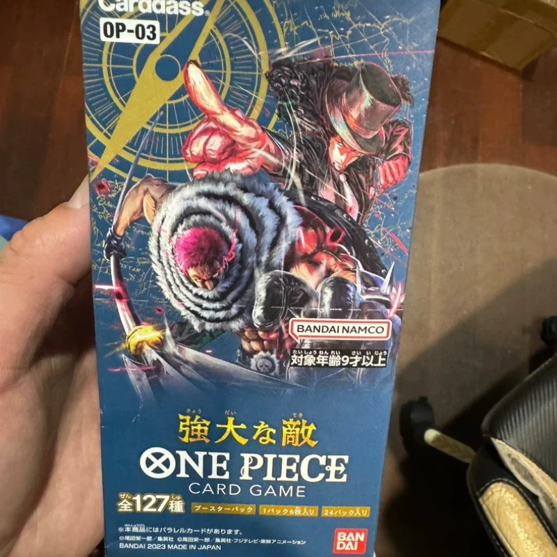 En stock Bandai One Piece Card Game Mighty Enemies Op-03 Booster Box TCG Collection de cartes japonaises 6 cartes par enveloppe Jouet pour enfant