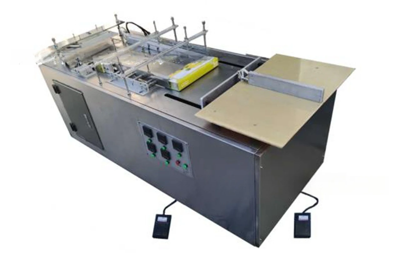 Semi-automatic transparent film three-dimensional packaging machine, skin care product daily necessities packaging machine