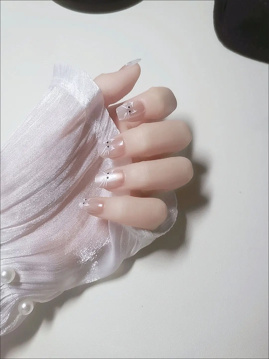 10 stuks korte valse nepnagels tips glitter lijm op met cartoon kat ontwerpen amandel handgemaakte acryl meisjes nagels druk op