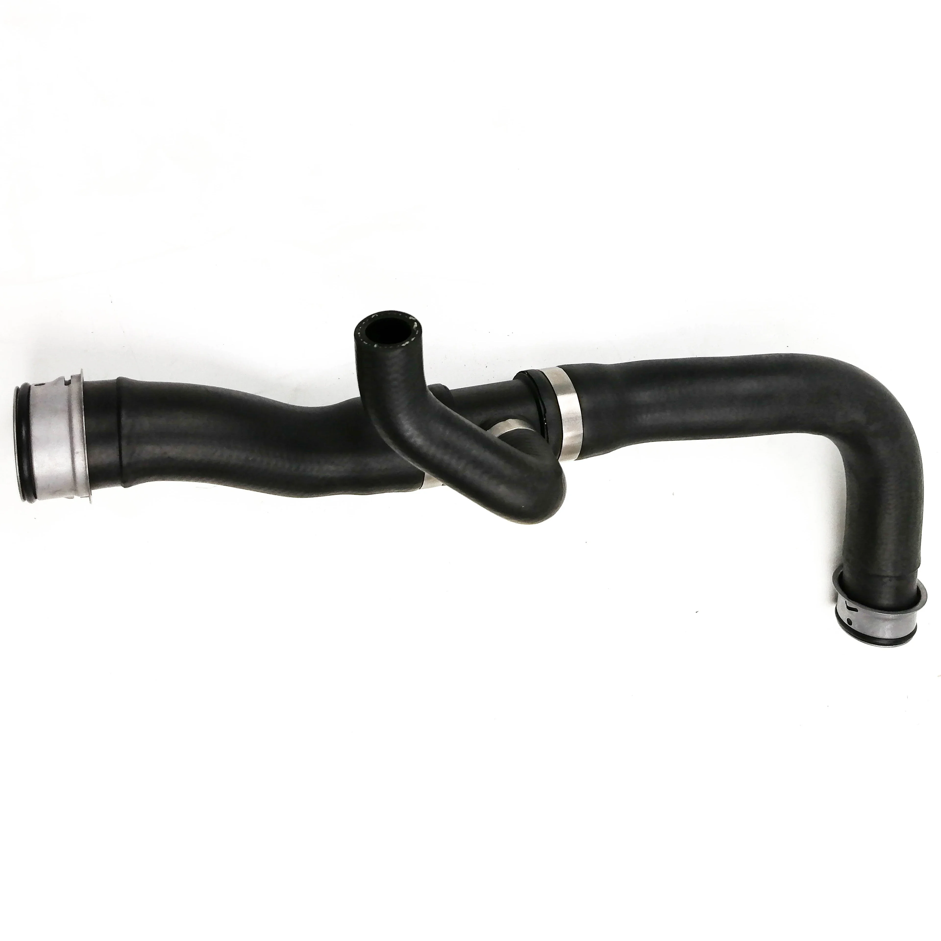 A2115017582 Water Tank Connection Lower Hose 2115017582 For Mercedes Benz E200 KOMPRESSOR Rubber Hose Pipe