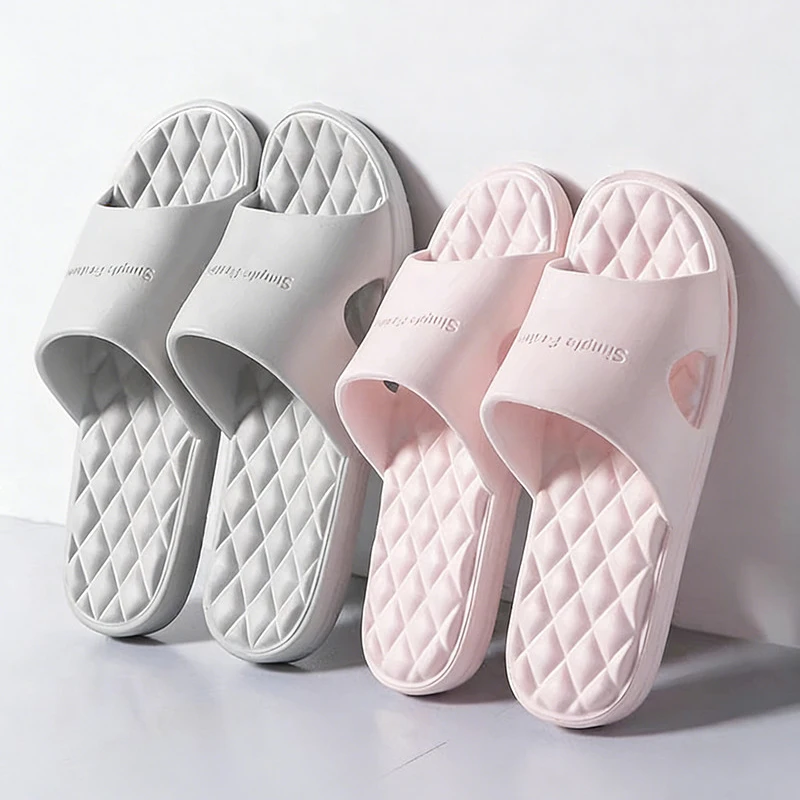 

Big Size 36-49 Men Slippers Light Soft Slides Women Bathroom Slipper Beach Summer Sandals Couples Casual Flip Flop Shower Shoes