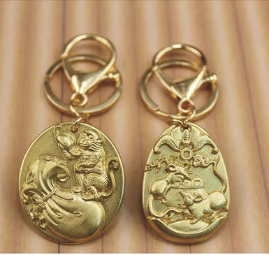 Lucky mouse money bag monkey keychain zodiac creative cute men and women couple chain pendant new product launch