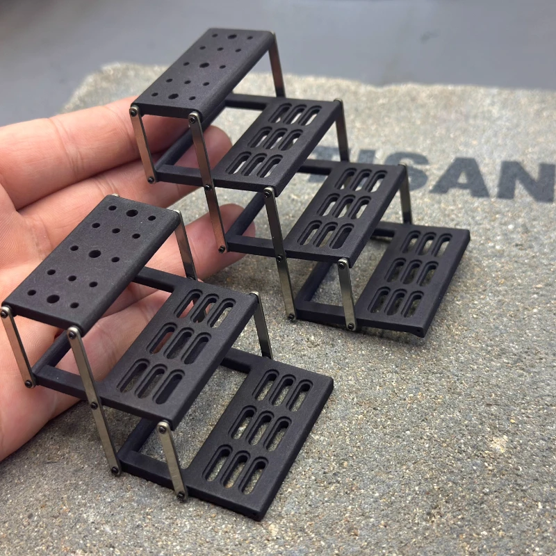 1pcs Simulation Folding Telescopic Staircase for 1/10 1/14 RC Crawler Car Traxxas TRX4 Drag Head Truck RV Accessories