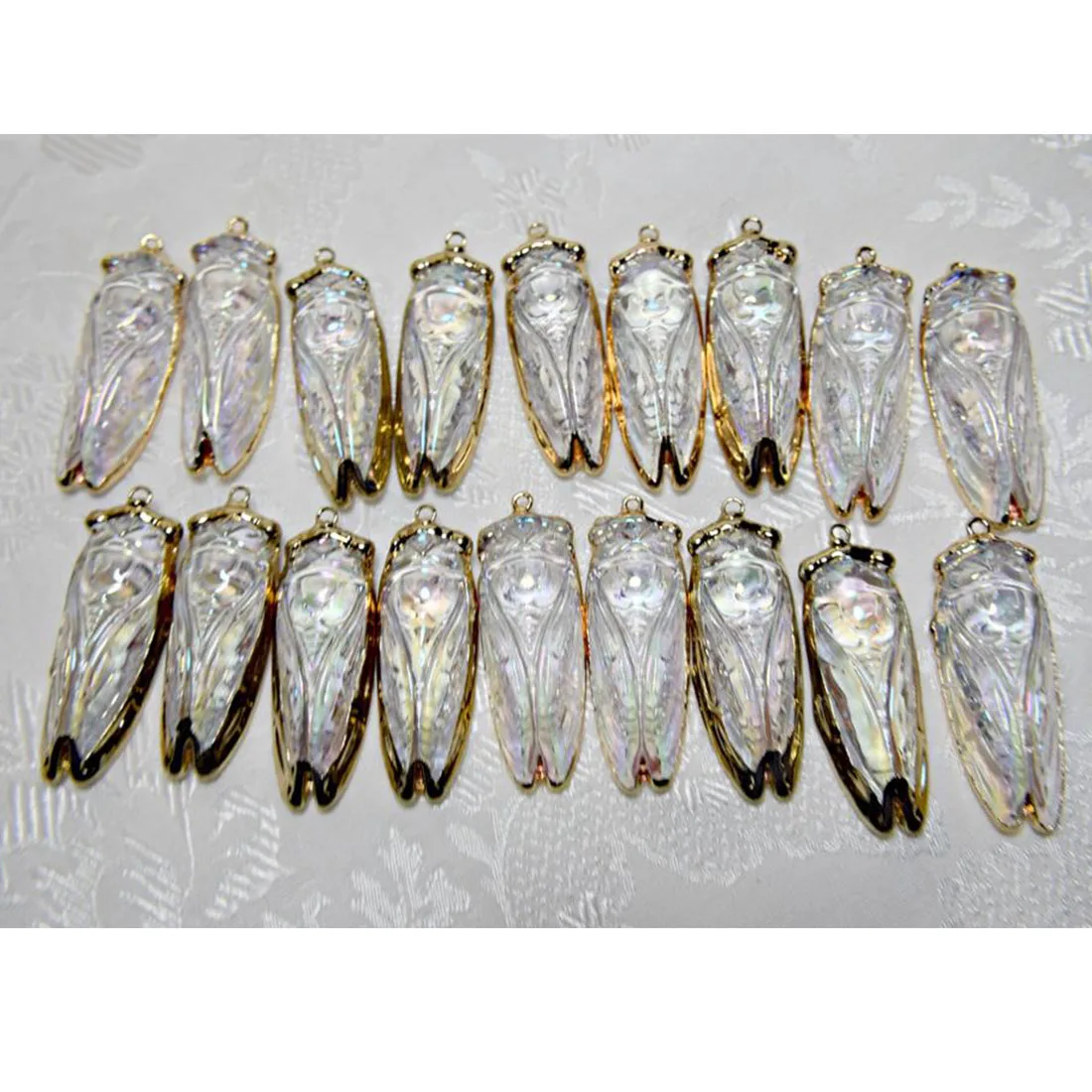 1PC Clear Quartz Pendant Gold Color Brass Vintage Natural Crystal Cicada Necklace Pendants About 2.5mm Wholesale Fashion Jewelry