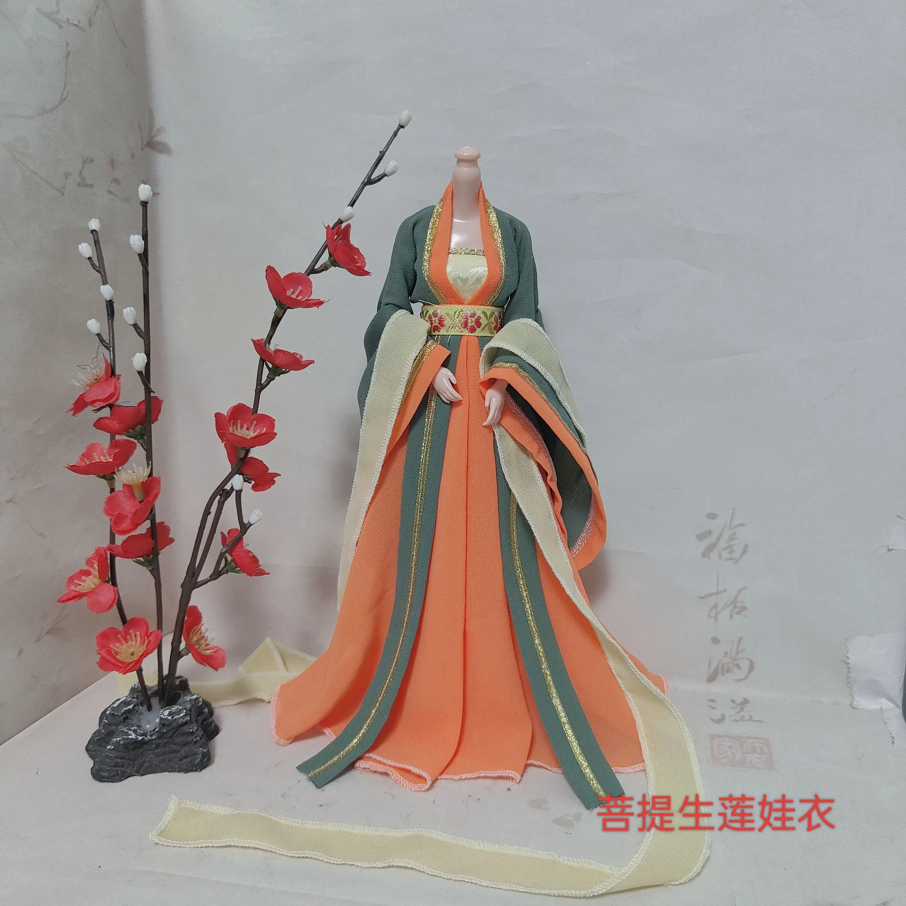 1/6 Scale Female Soldier's Ancient Style Hanfu Top Bottom Skirt Strapless Ribbon Full Set Fit 12 inch Action Figure Body