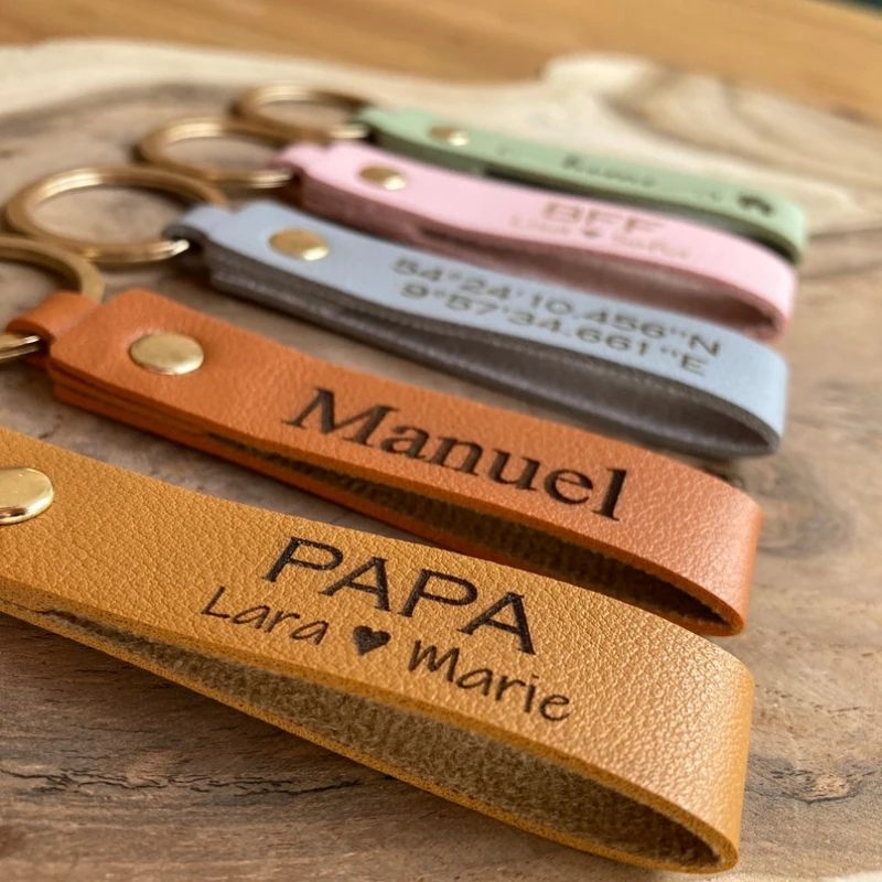 1PCS Free Personalized Leather Keychain PU Engraving Leather Key Chain Custom Name Date Wedding Keyring Keychains Wedding Gifts