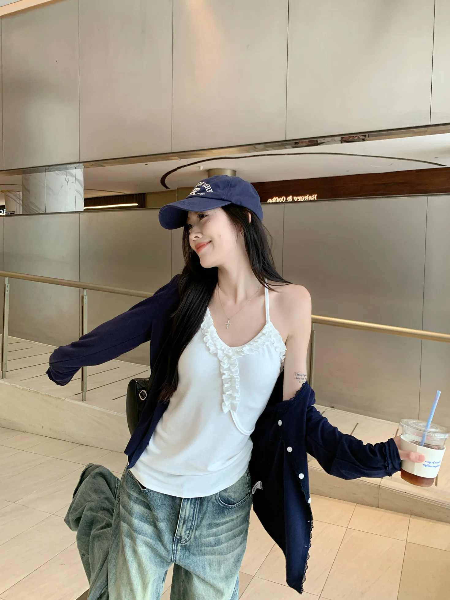 

Fashionable Long Sleeve Pure Color Women's Set with Charming Camisole Vest Two-Piece Inner Wear Summer Chic Open Cardigan
