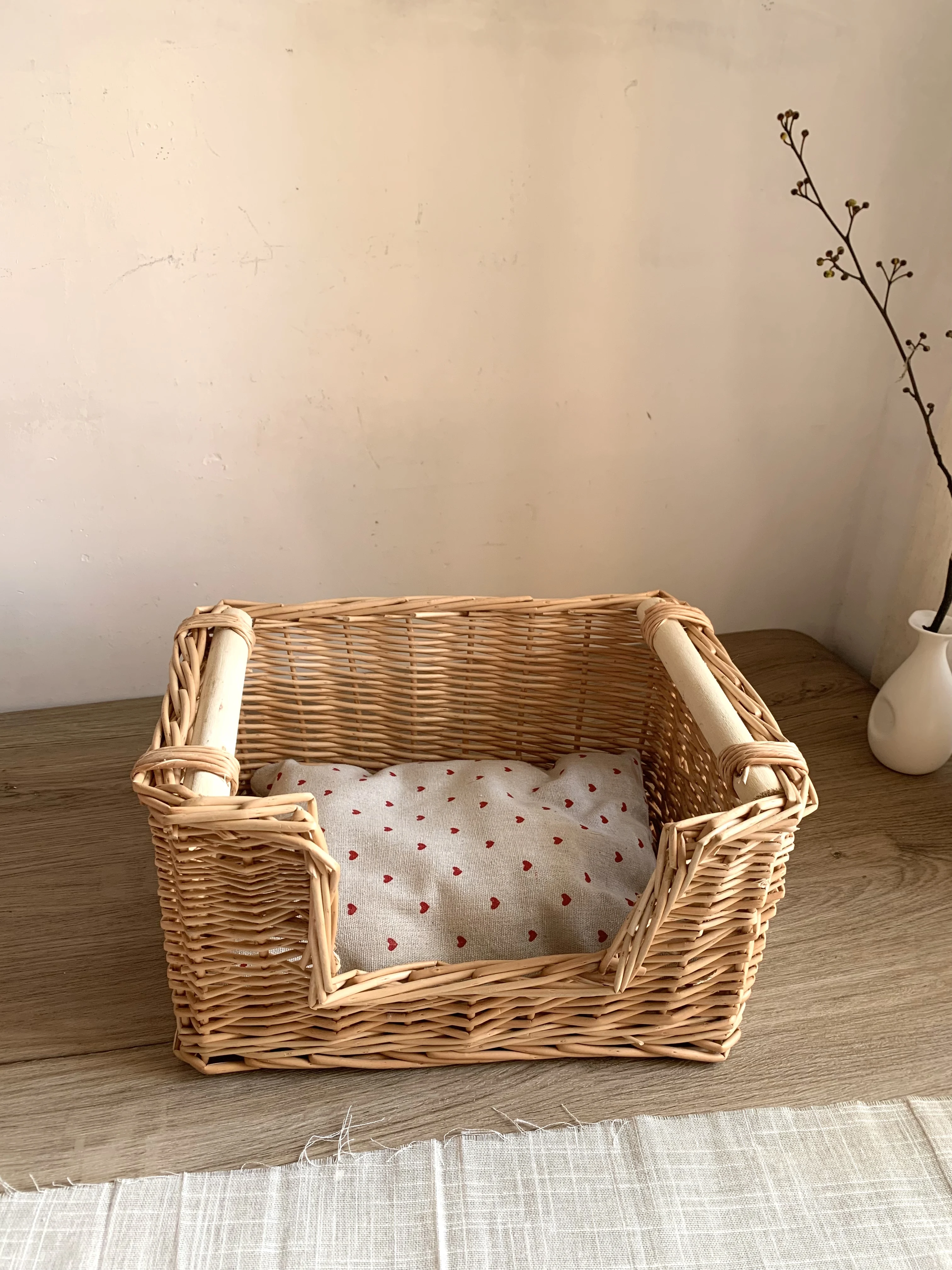 Mid-Century Handwoven Wicker Cat Bed, Wooden Handled Pet Basket, Decorative Storage Crate