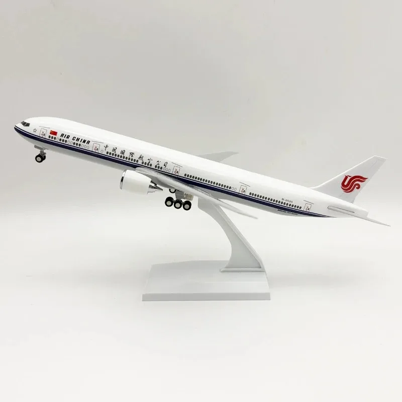 30cm Scale Aircraft 1/250 Air China Airlines B777 Model 777 Resin Model Plane With Stand For Aviation Enthusiasts Gifts Decorati