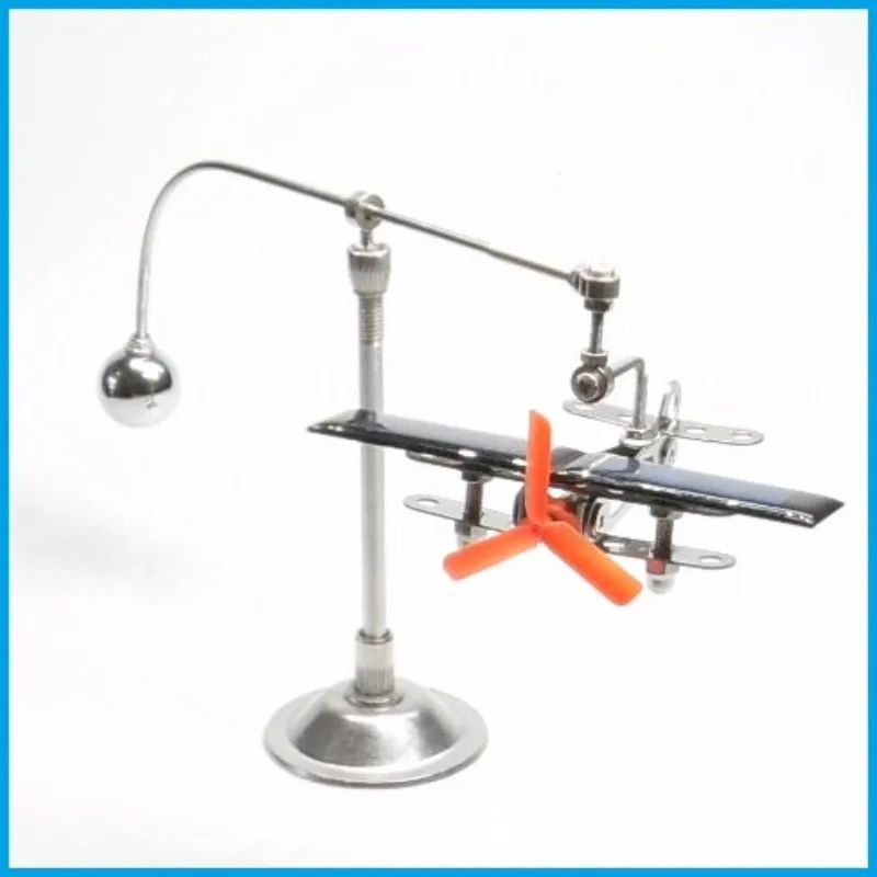 For Two-way Gravity Balance Solar Aircraft Model Ornament, Desktop Display of Creative Science and Technology Museum