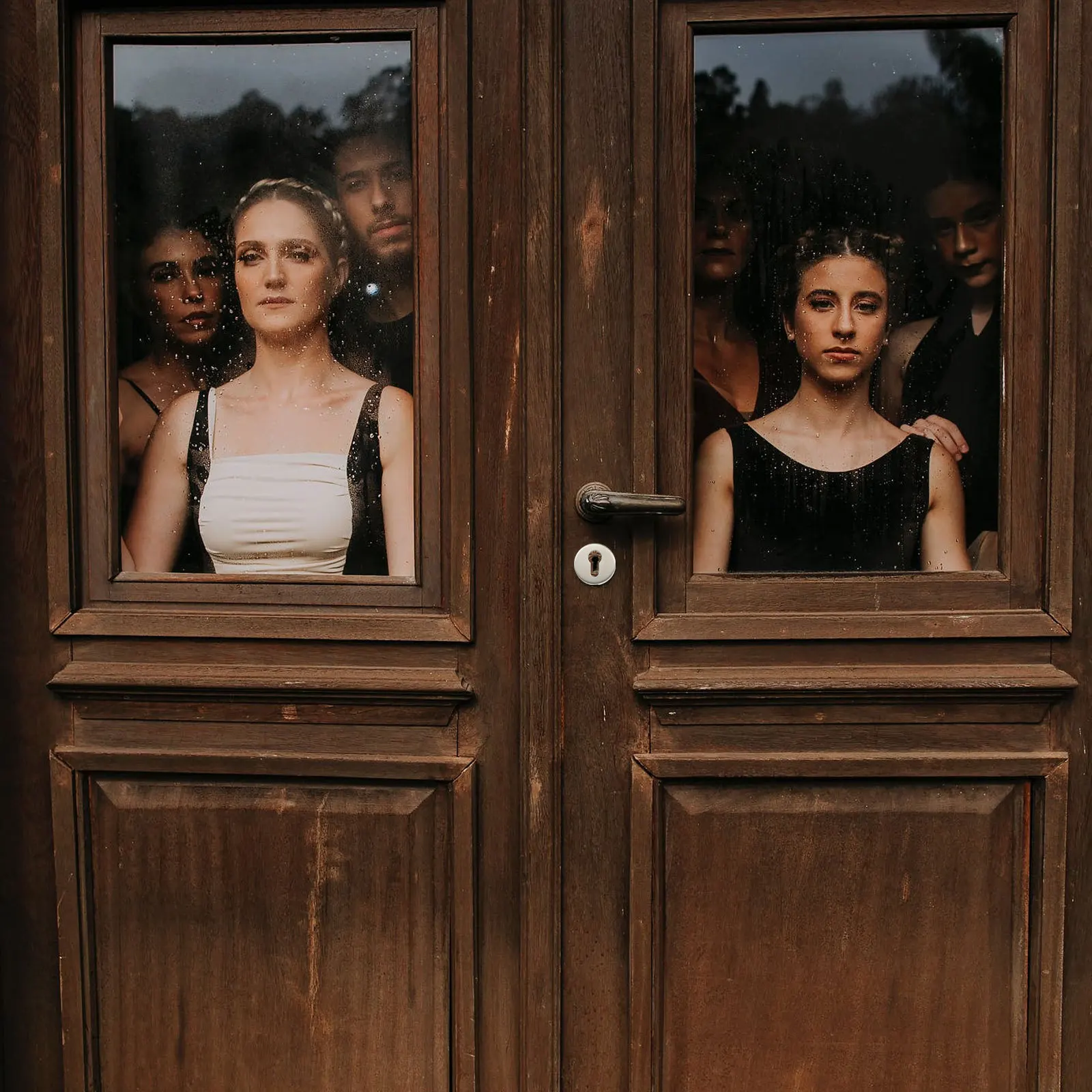 

2Sets Door Lock Protection Cover Stainless Steel Keyhole Cover Rust Proof Durable Door Accessory for Cabinets Drawers Wardrobes