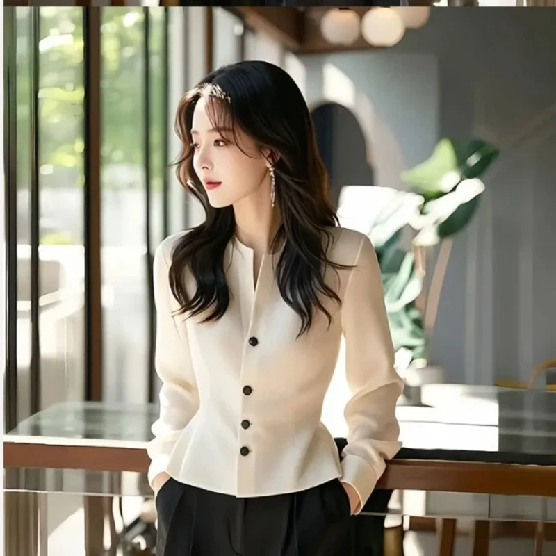 White Temperament Short Shirt Tops Long Sleeve Solid Button Elegant Blouse Spring Autumn New Elegant Fashion Women Clothing